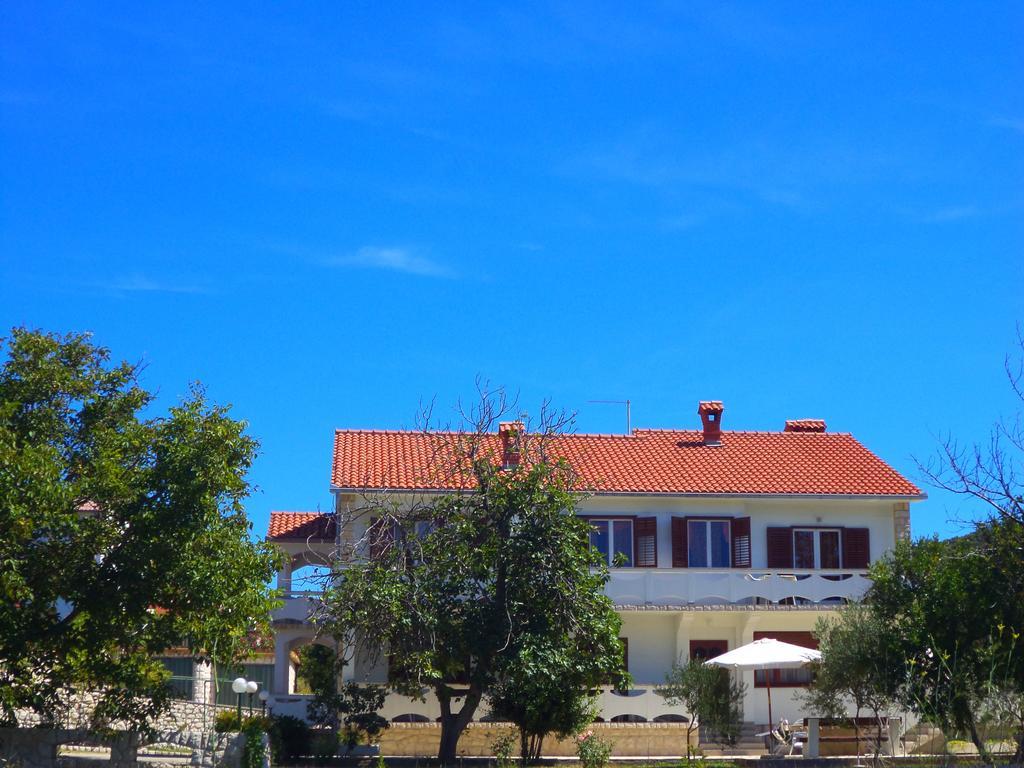 Apartments Vesna Kampor Exterior photo